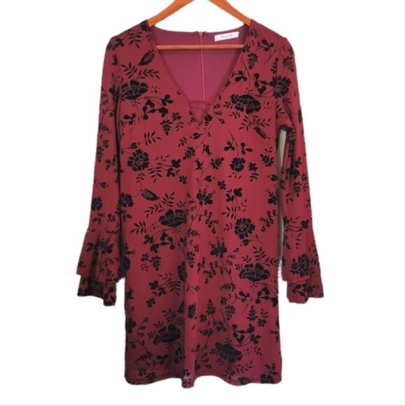 Honey Belle Whimsigoth Floral Bell Sleeve Deep V Mini Dress Burgandy Black Small - Picture 2 of 9